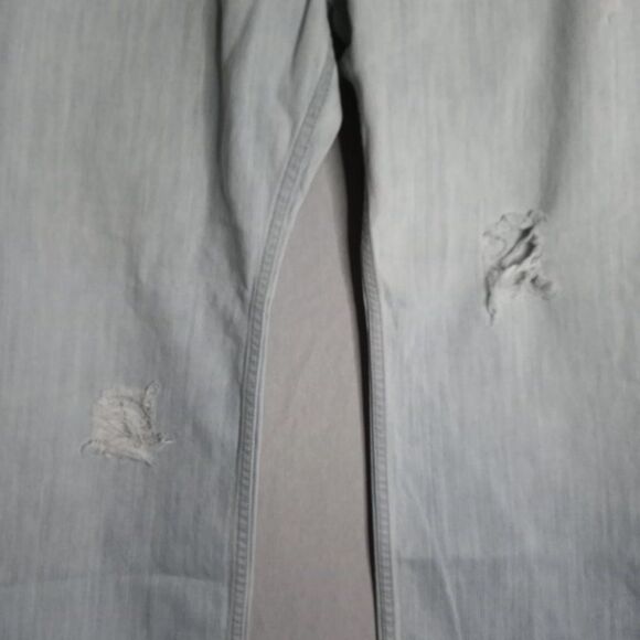 Old Navy Low waist Boy-Cut Distressed Light Wash Denim Women's Jeans Size 20 - Picture 7 of 9